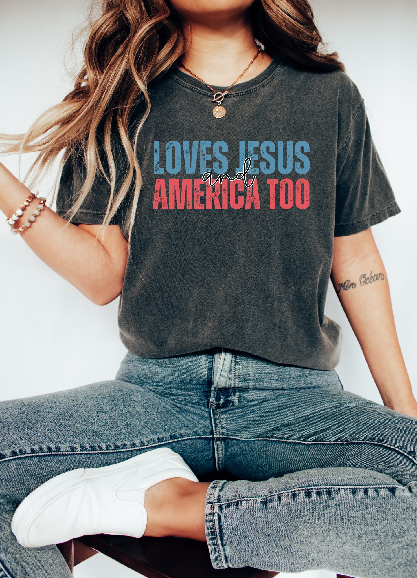 Loves Jesus & America Too